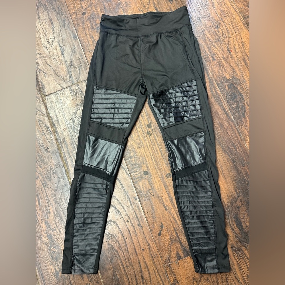 A New Day Black Leggings with Faux Leather Accents.  <<<172>>>>
